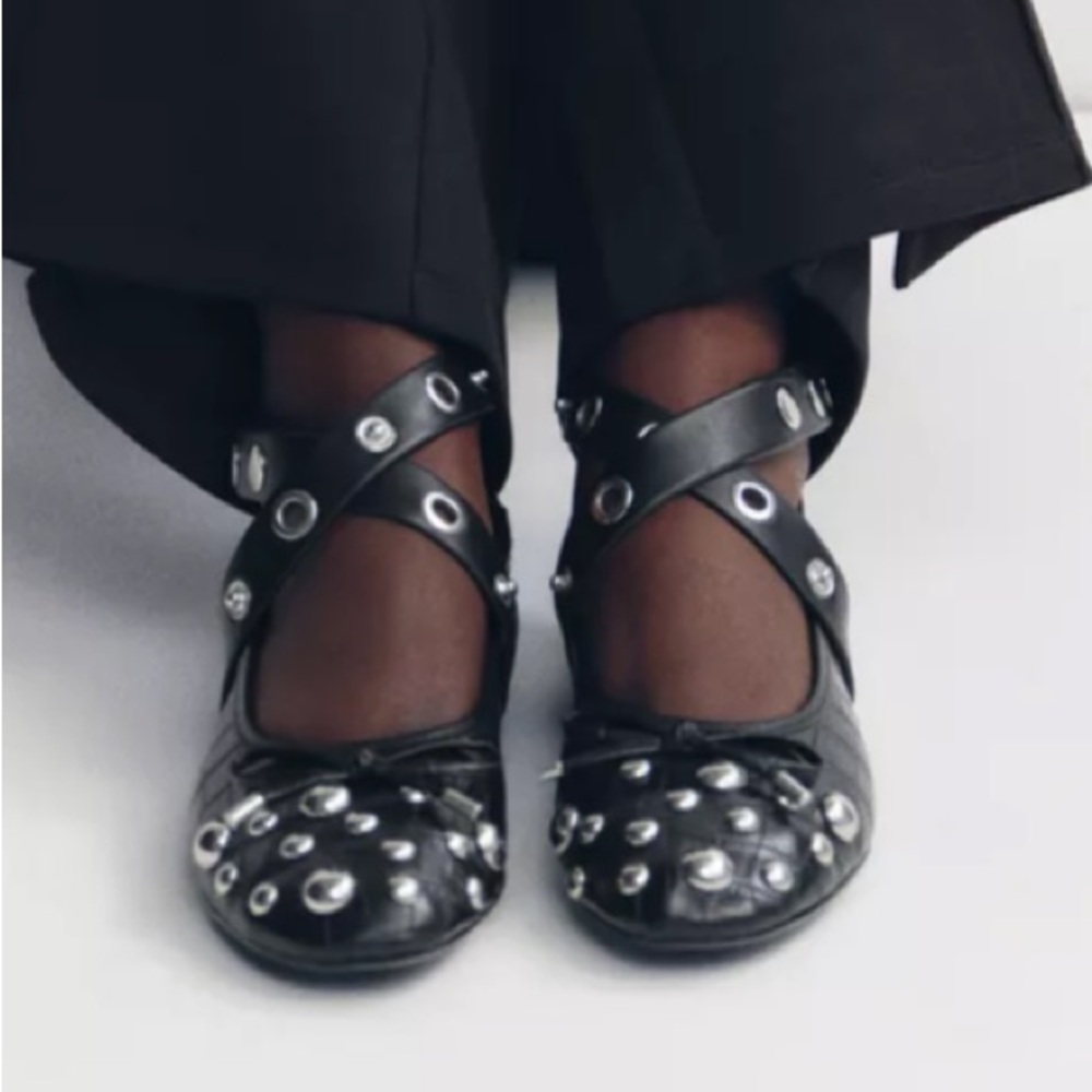 BNWT ZARA MARY JANE SHOES - Picture 2 of 4